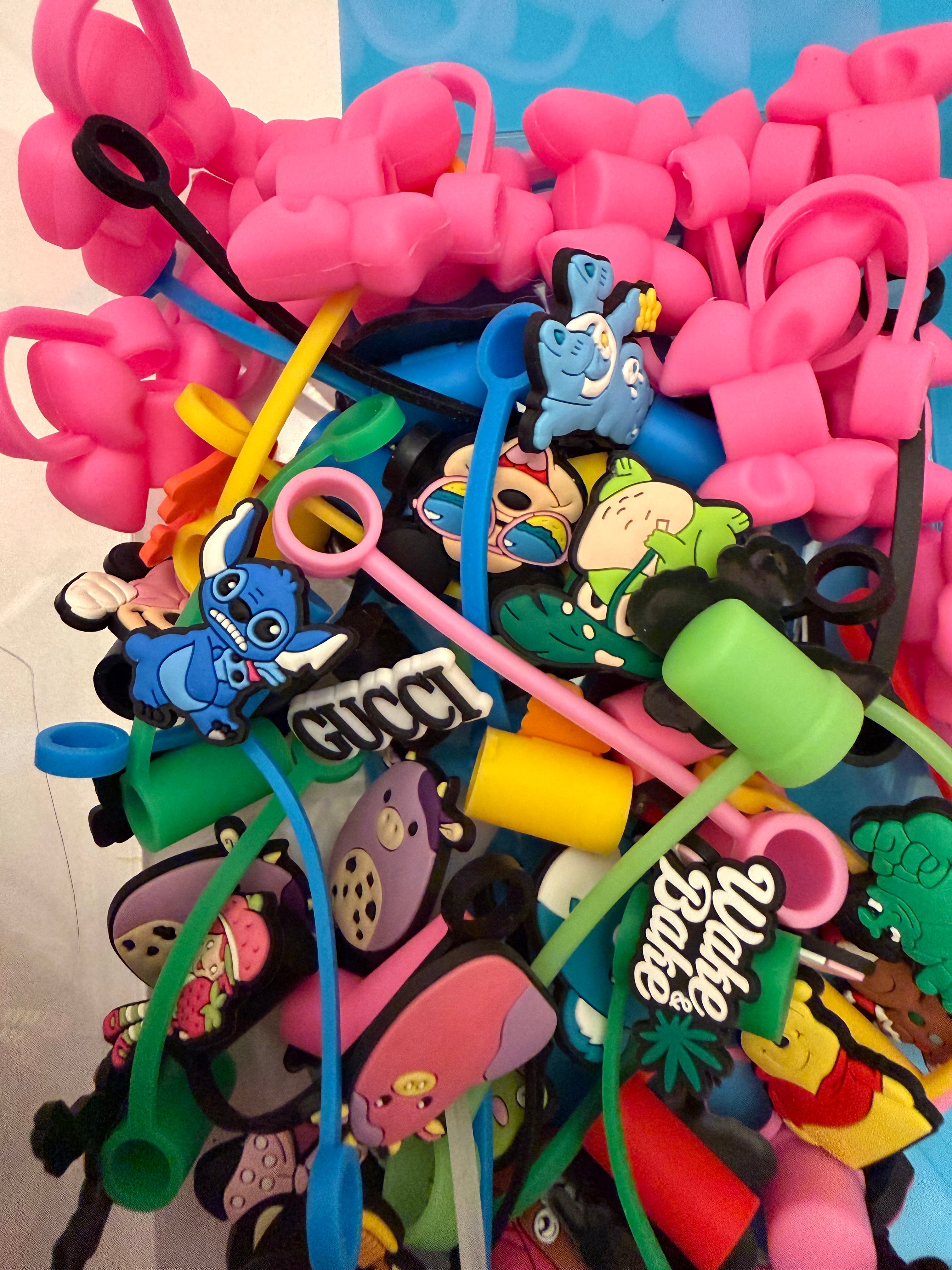 Straw toppers