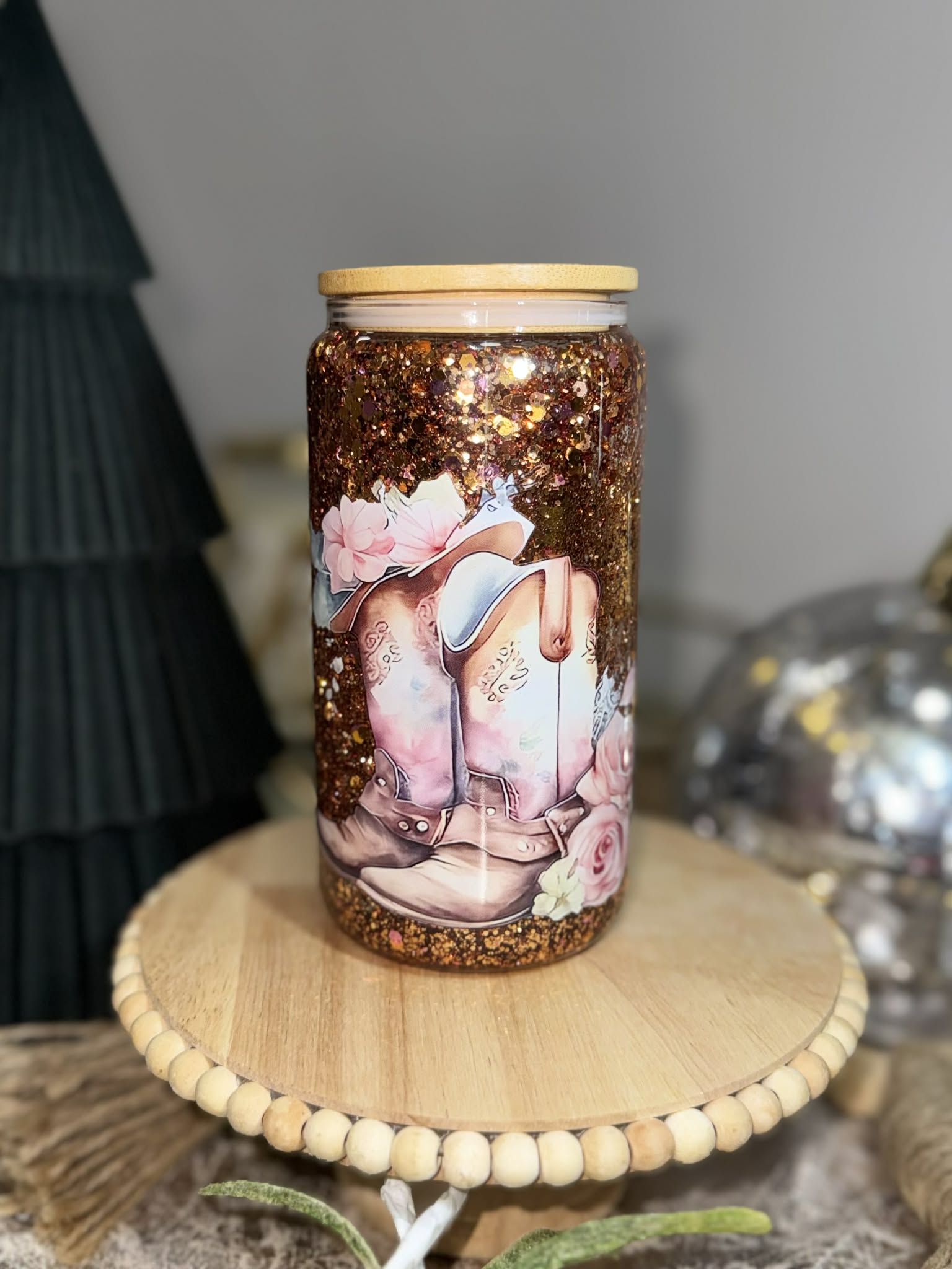 Cowgirl boots (glass cup)